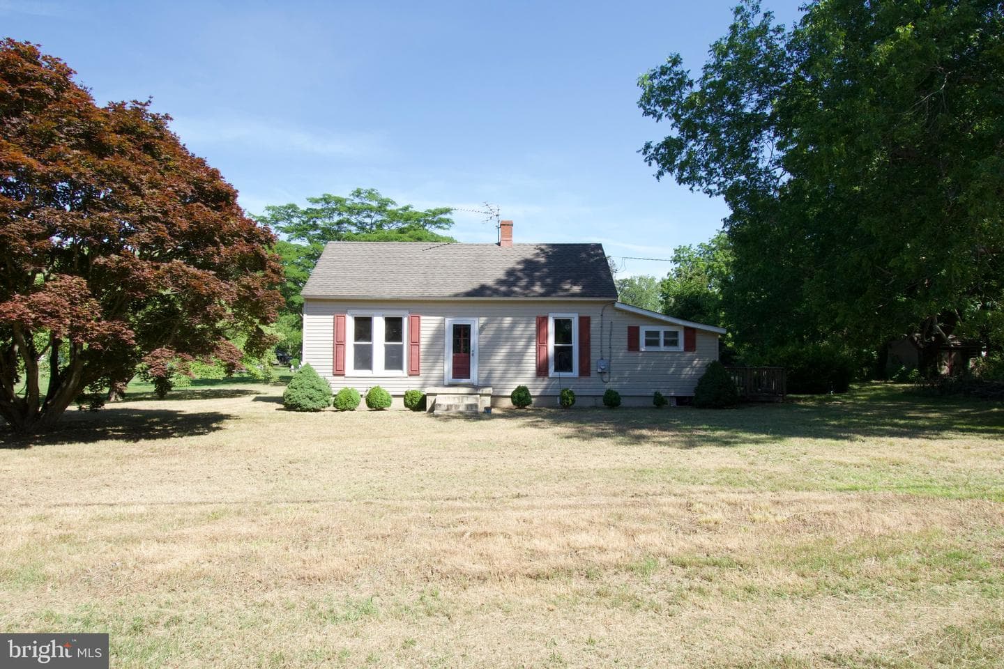 15271 Waterfield Street, Painter