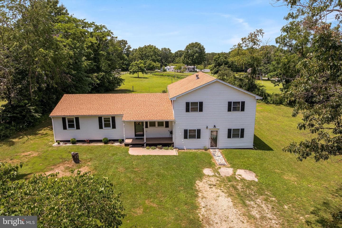 412 Trayfoot Road photo 1