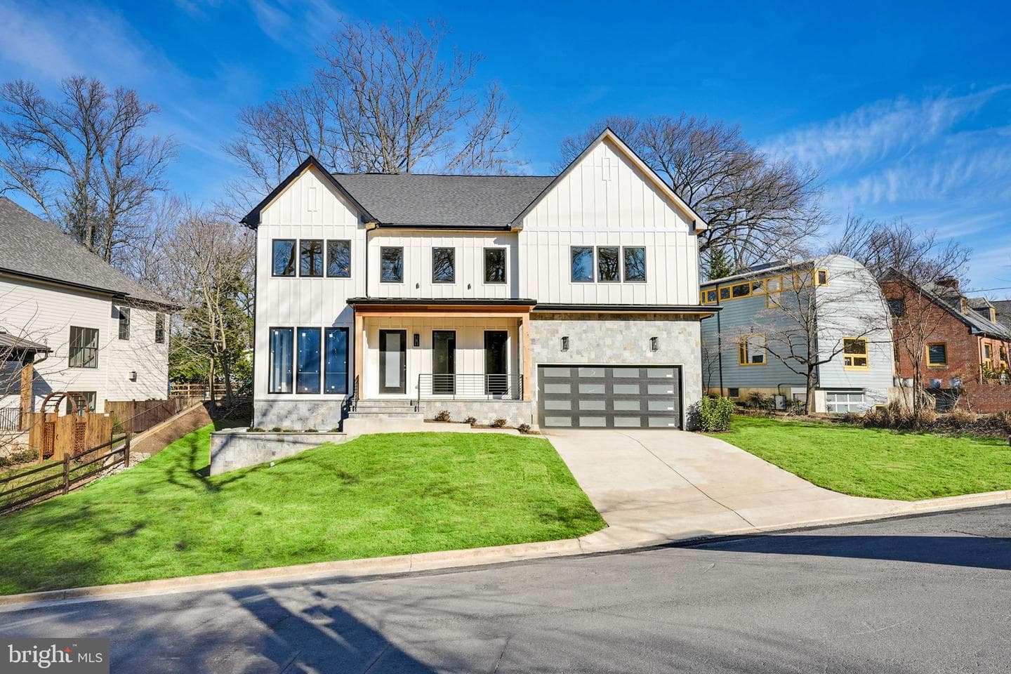 2813 N Kensington Street photo 1