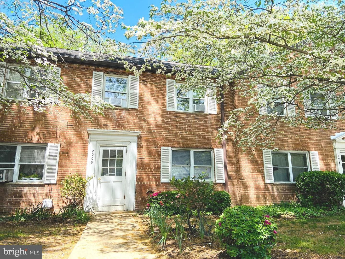 2909 16th Road S #b photo 1