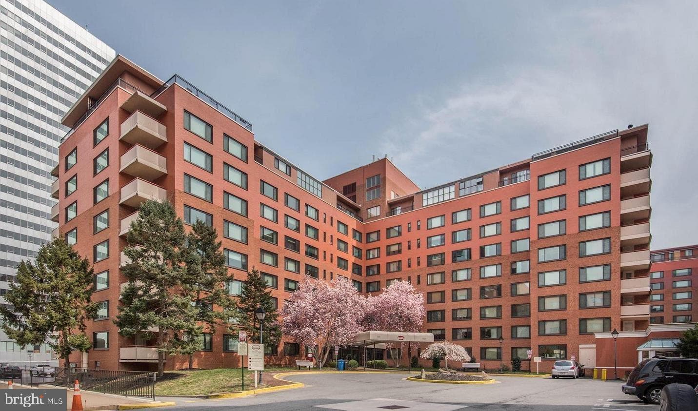 1021 Arlington Boulevard #928 photo 1