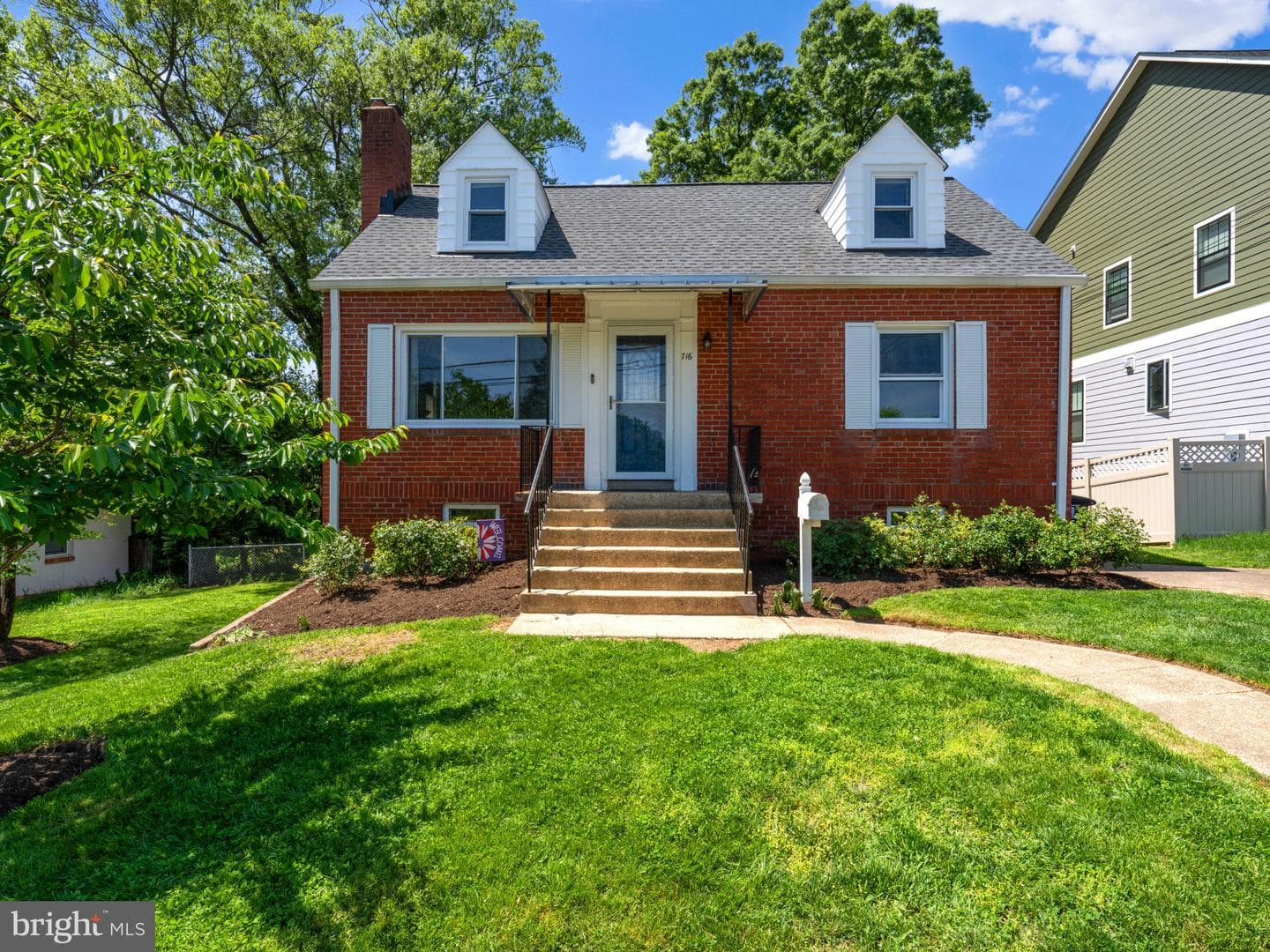716 N Buchanan Street photo 1