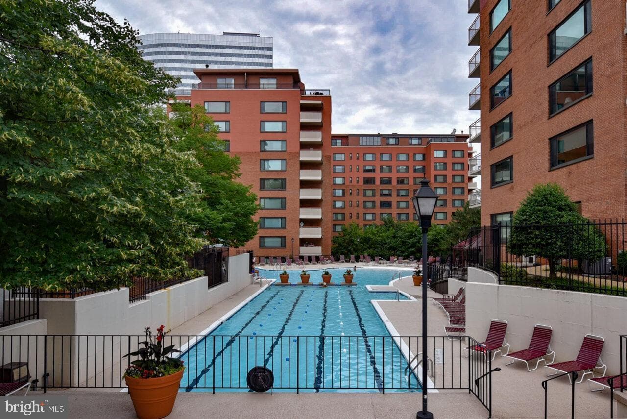 1111 Arlington Boulevard #501 photo 1