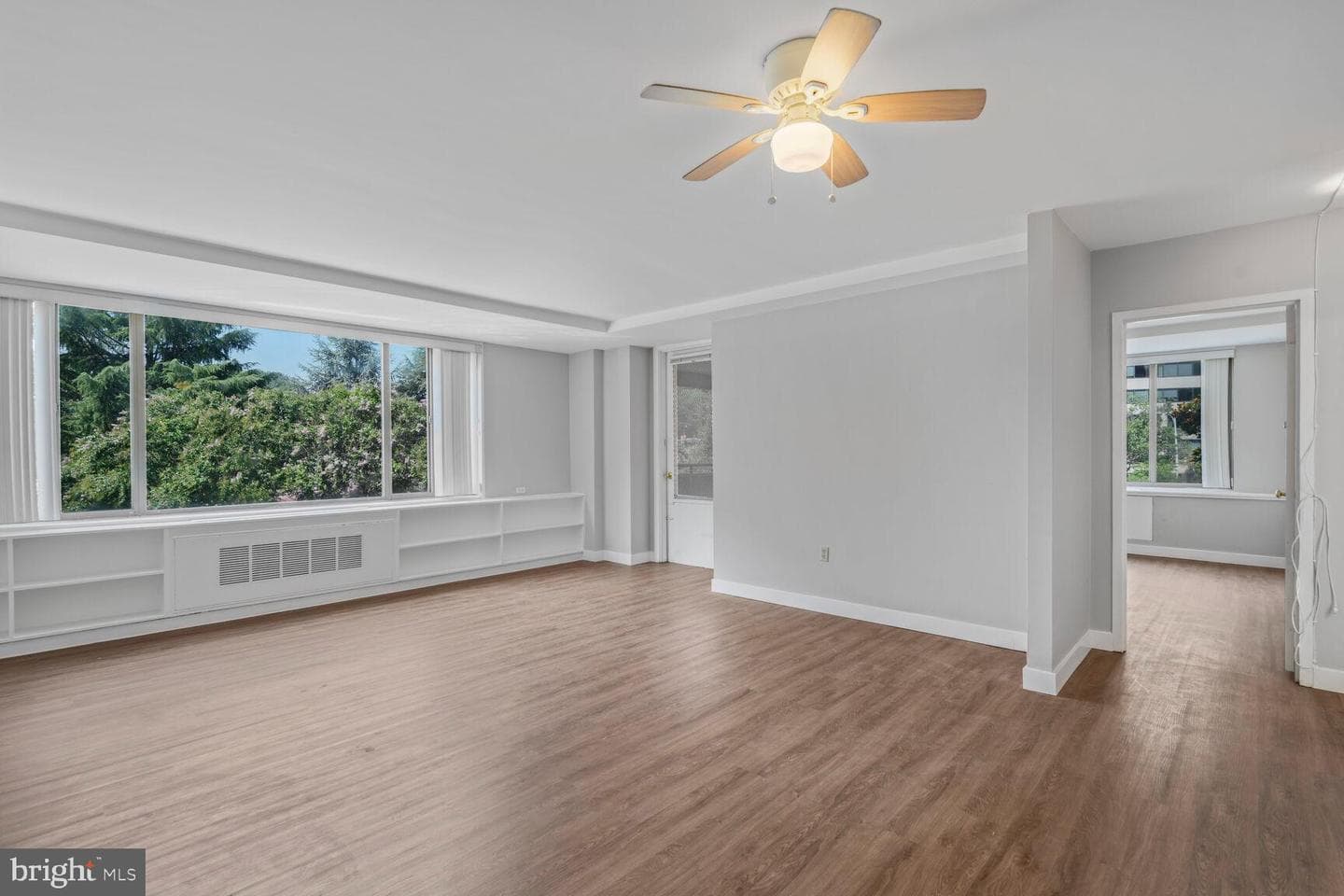 1121 Arlington Boulevard #342 photo 1