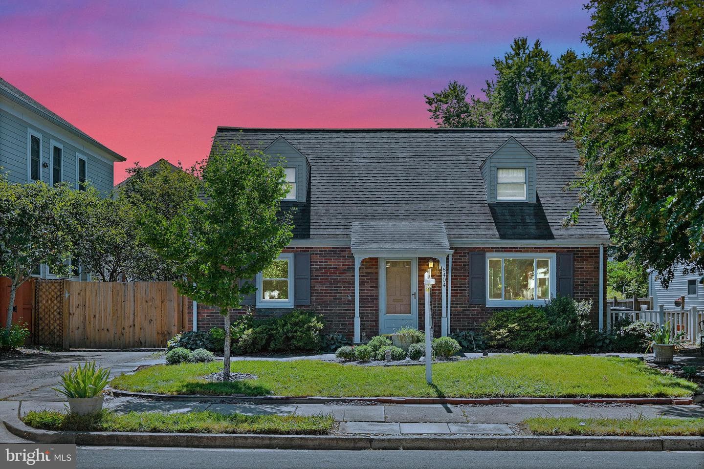6404 27th Street N photo 1