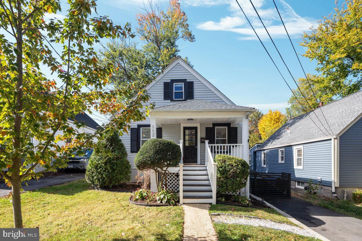 112 S Barton Street photo 1