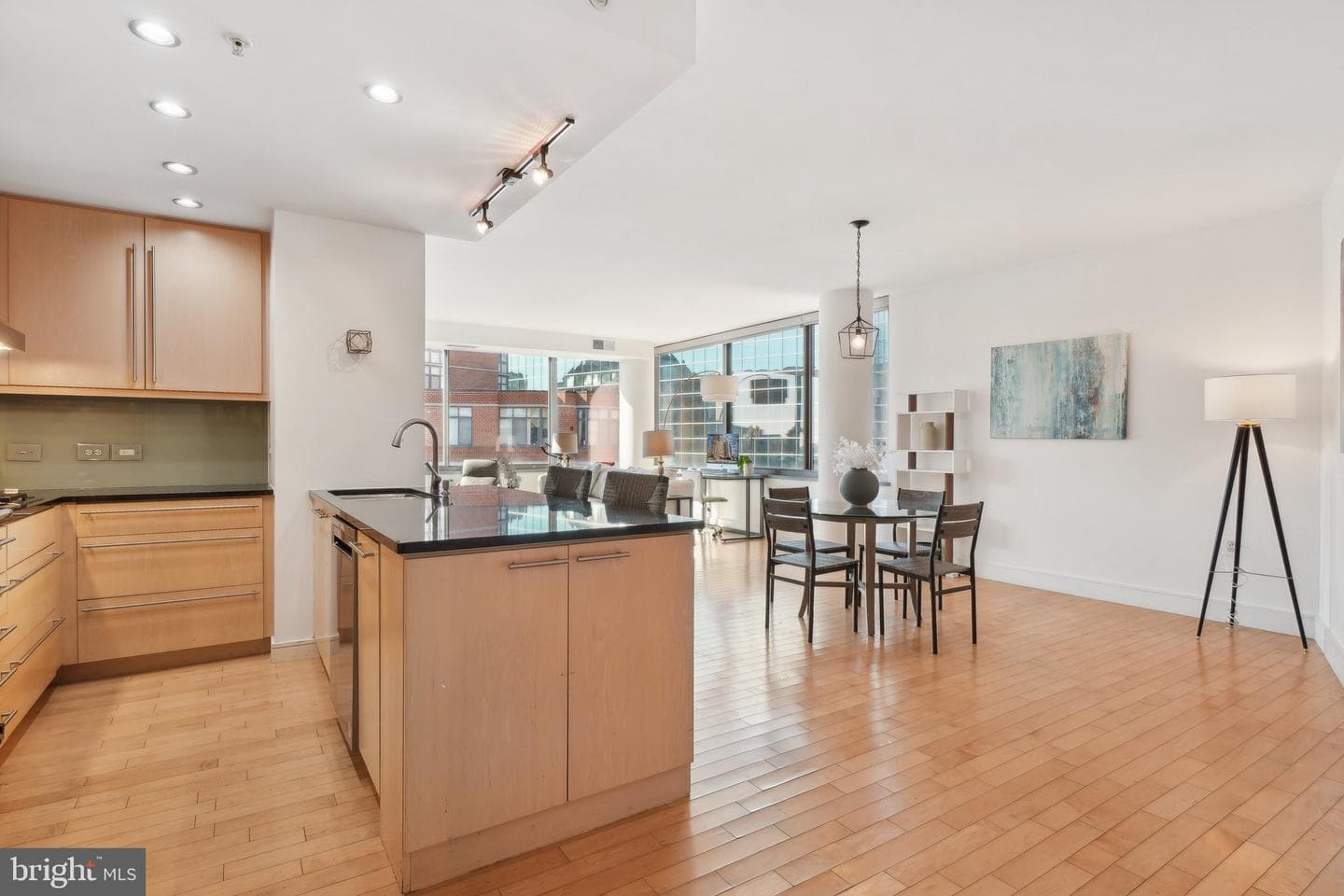 2001 15th Street N #1008 photo 1