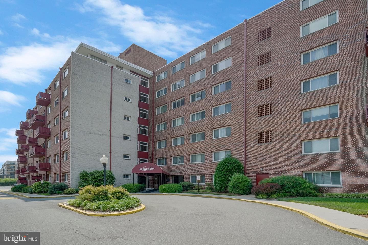 1830 Columbia Pike #107