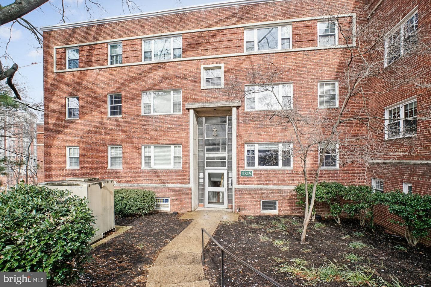 1315 N Ode Street #704 photo 1