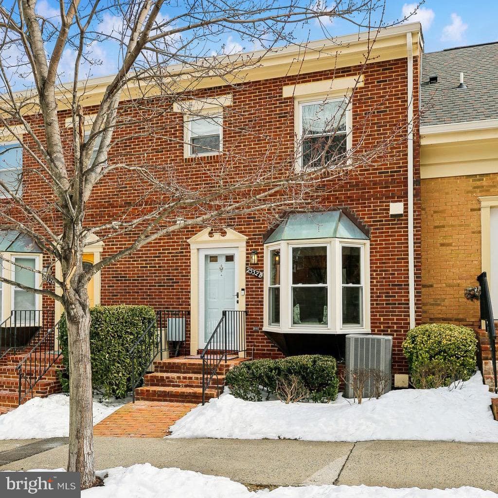 2532 Fairfax Drive #4eii photo 1