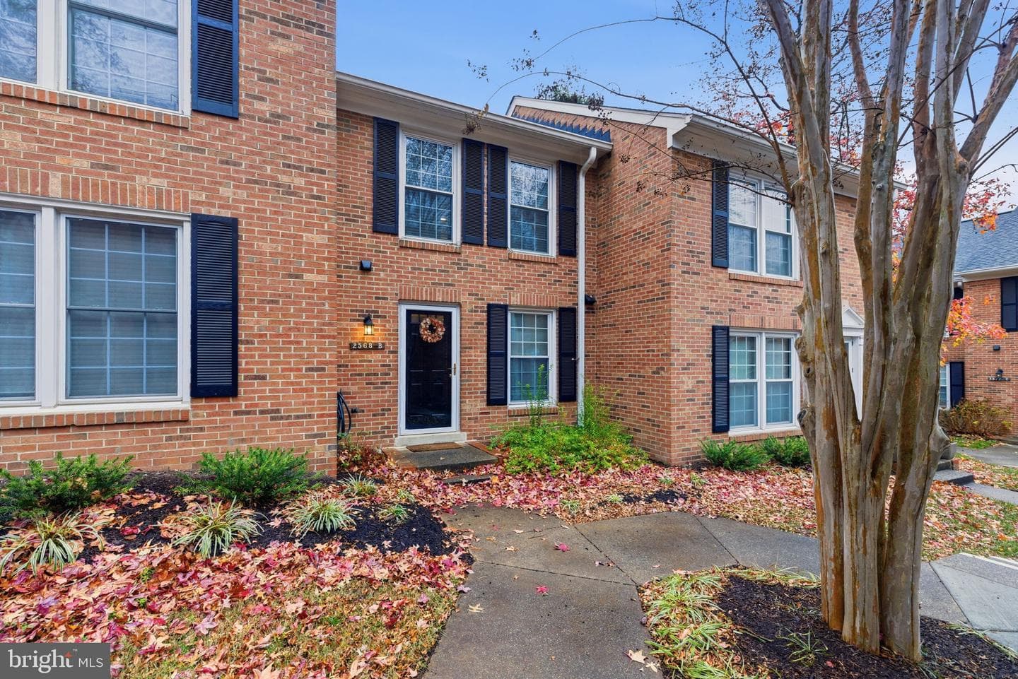 2568 S Arlington Mill Drive #b photo 1