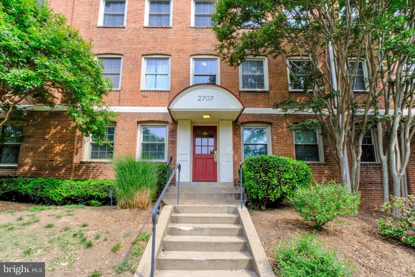 2707 Arlington Boulevard #106