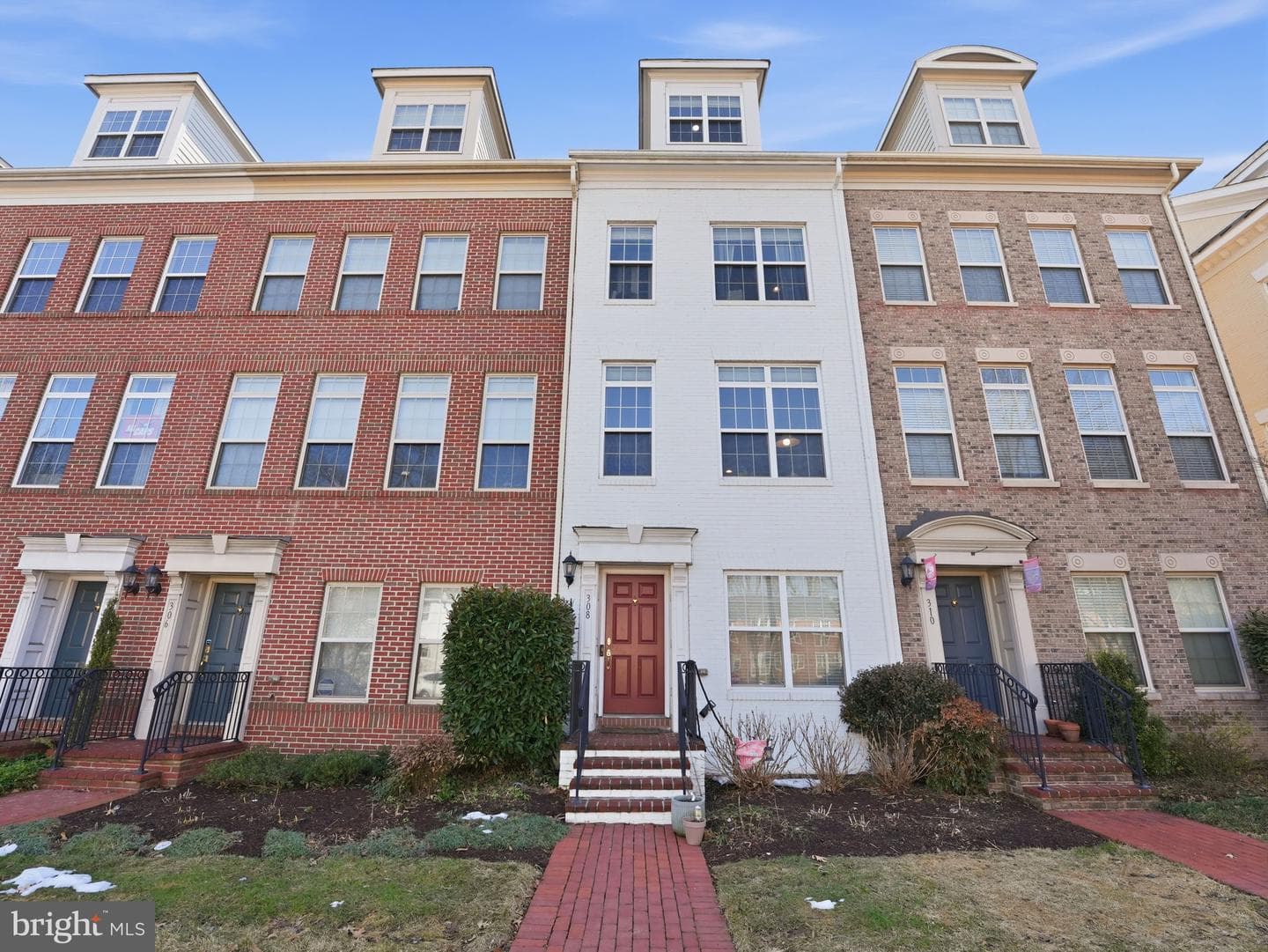 308 George Mason Drive N photo 1