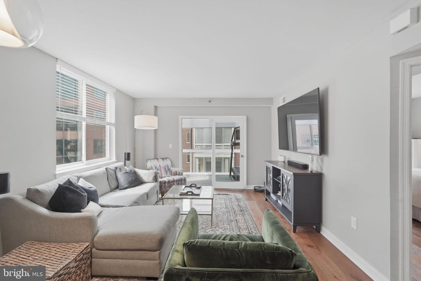 1050 N Taylor Street #1-601 photo 1