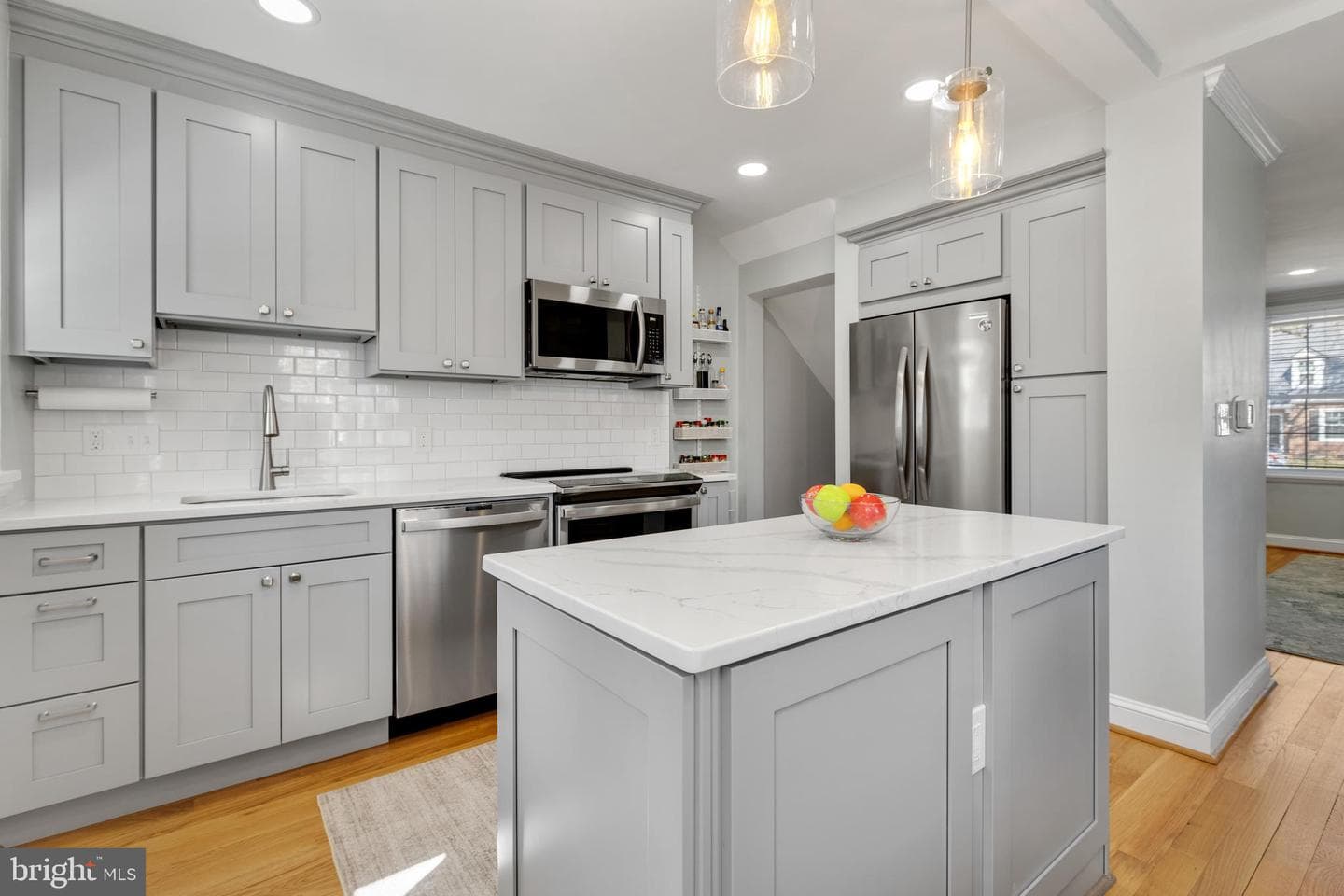 4318 35th Street S photo 1