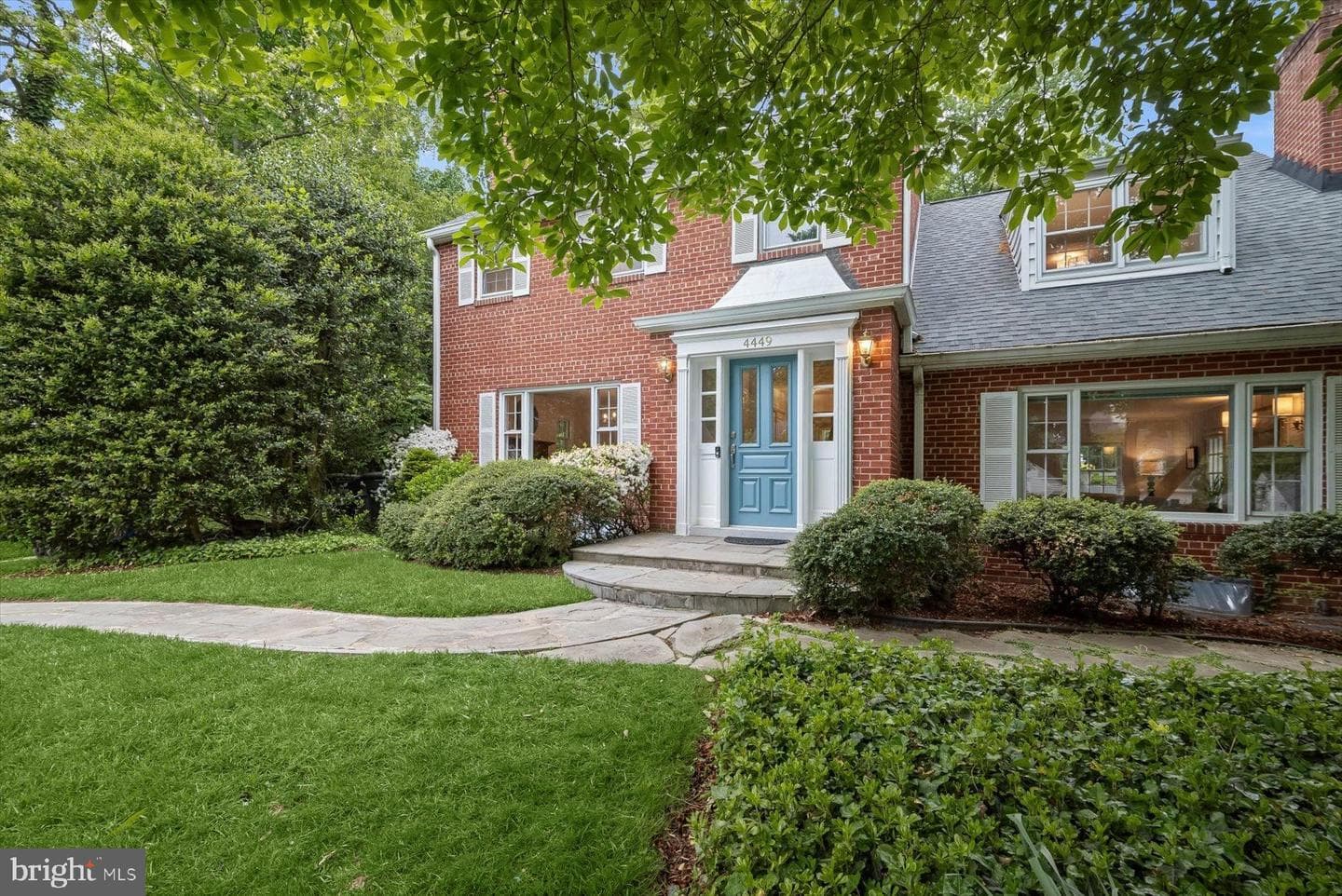 4449 38th Street N