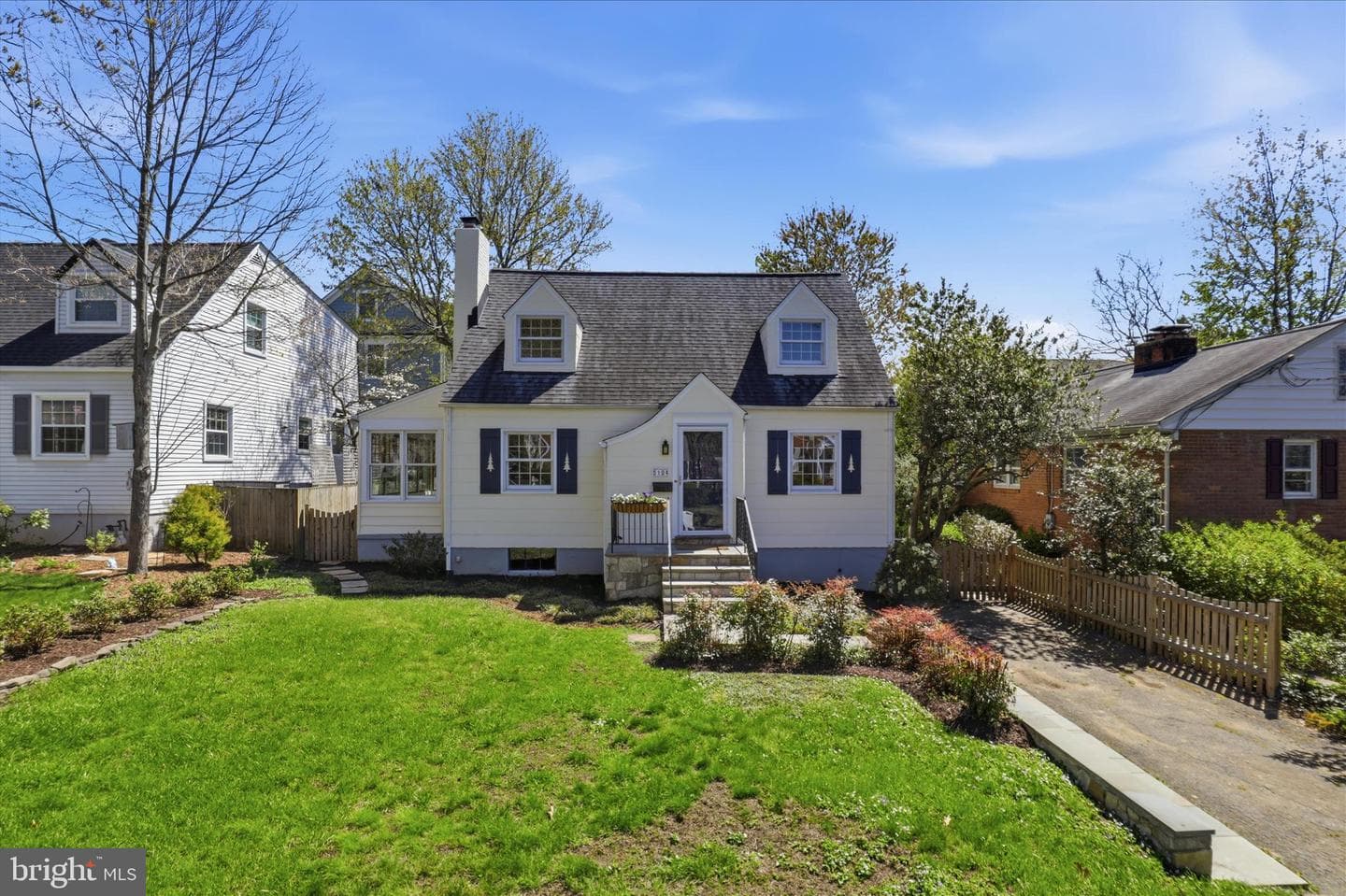 5104 26th Street N photo 1