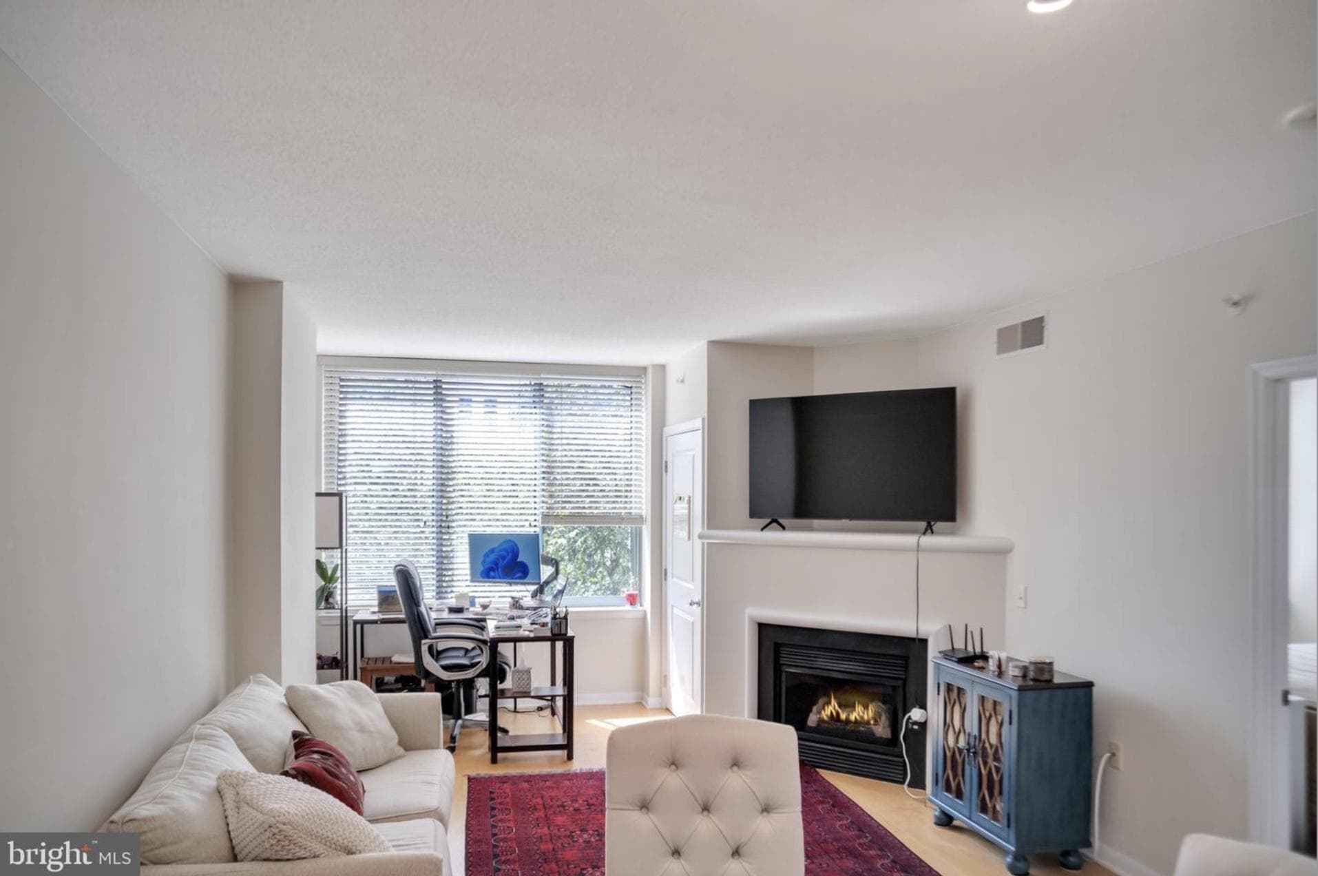 851 N Glebe Road #402, Arlington