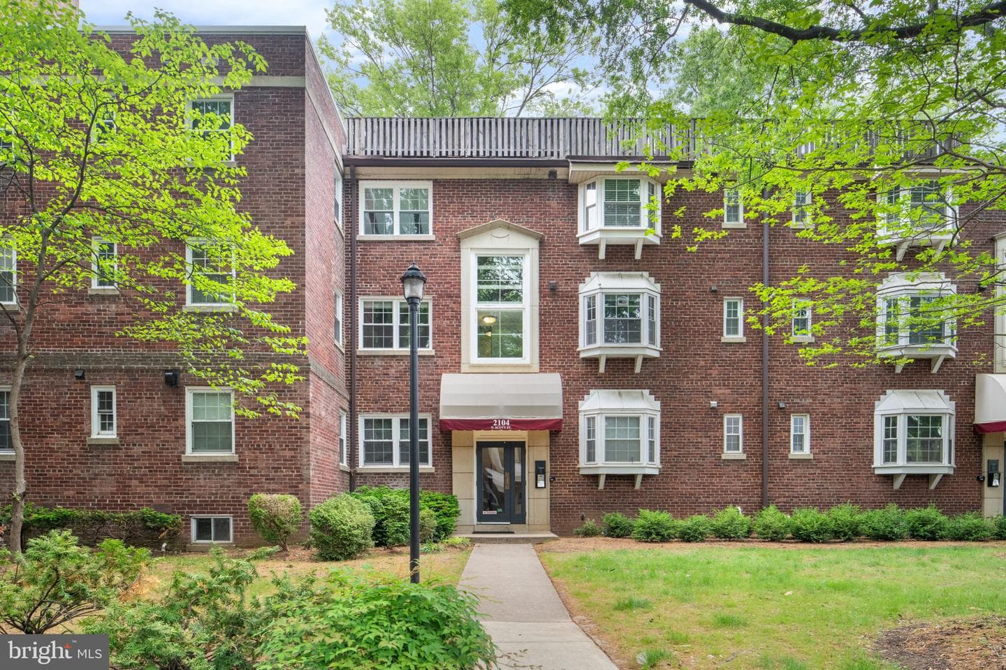 2104 N Scott Street #35 photo 1