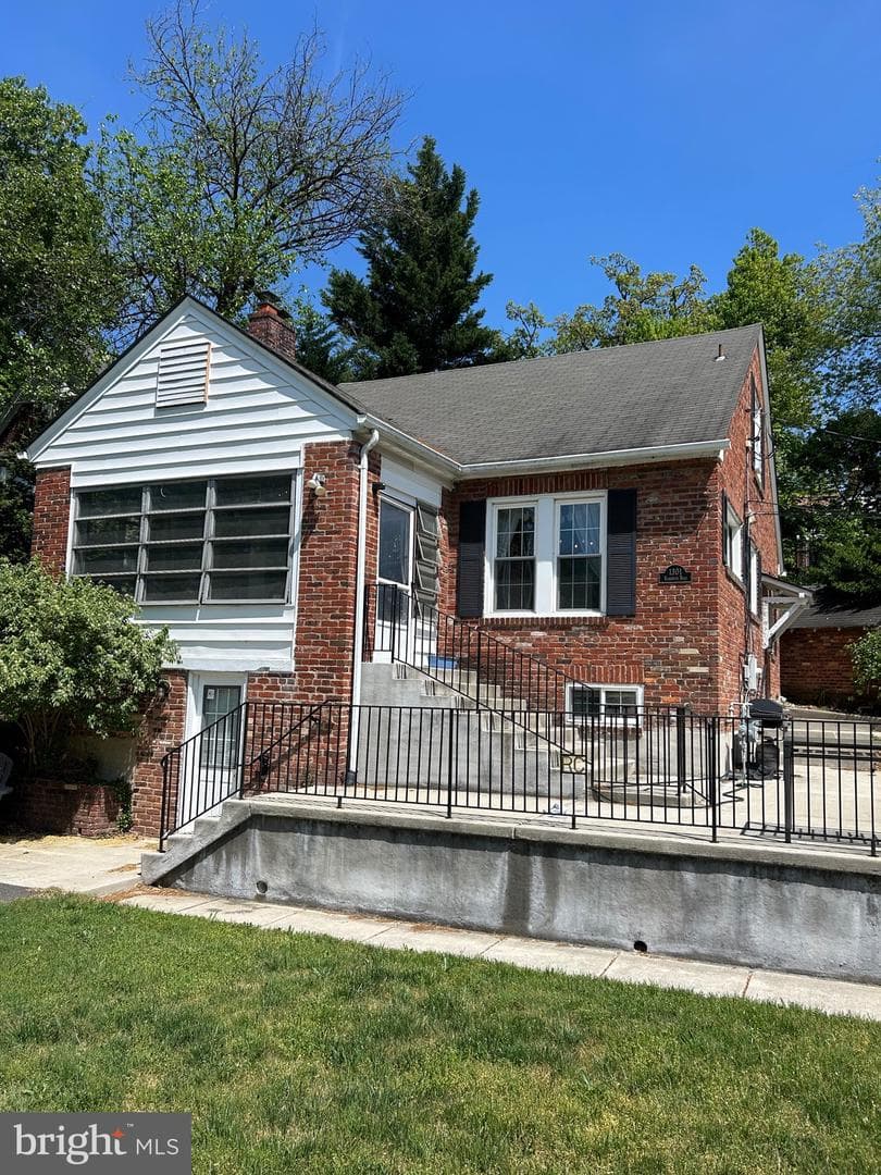 1301 N Kirkwood, Arlington