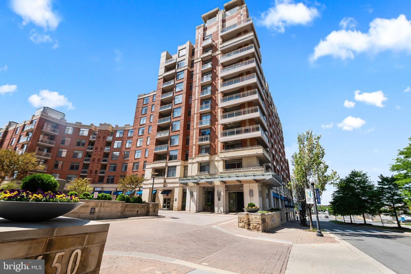 3600 S Glebe Road #unit 330w