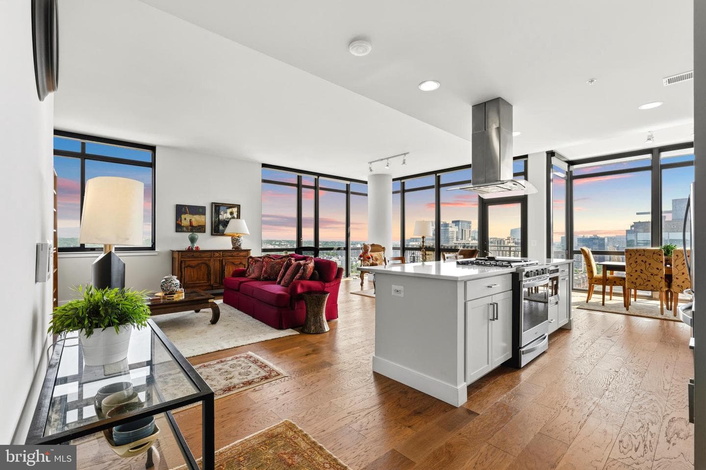 2000 Clarendon Boulevard #1105, Arlington