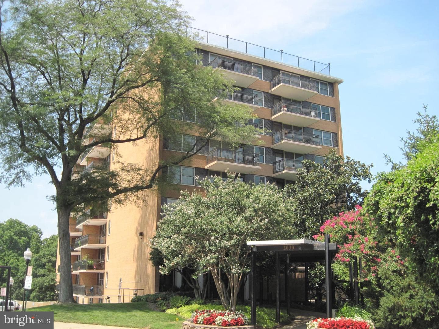 2030 N Adams Street #1008, Arlington