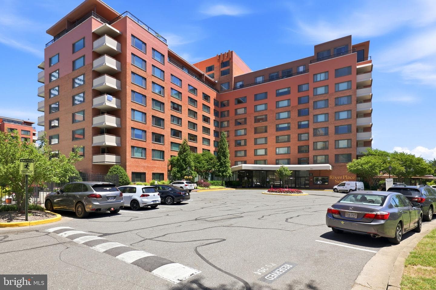 1011 Arlington Boulevard #501, Arlington