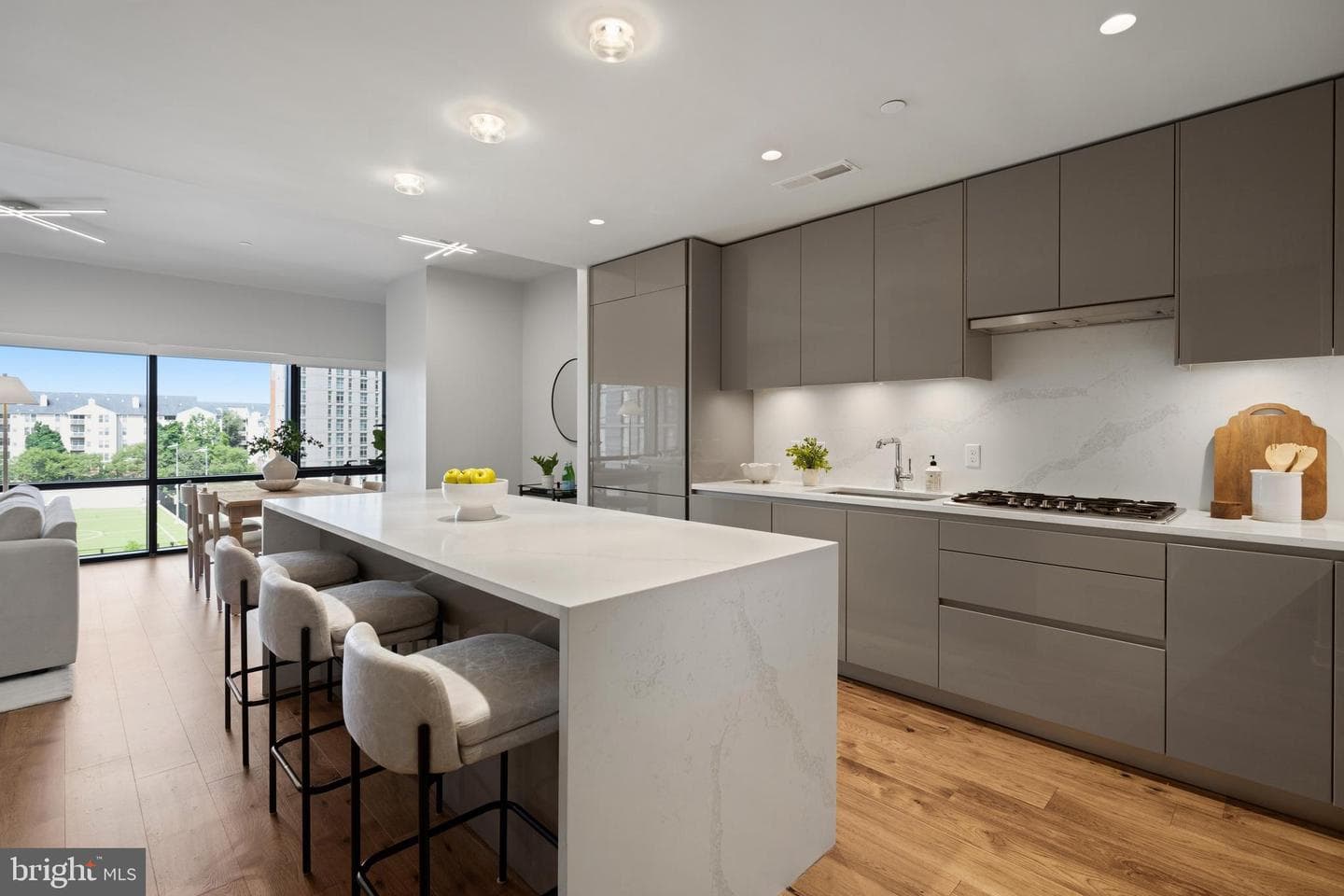 1781 N Pierce Street #501