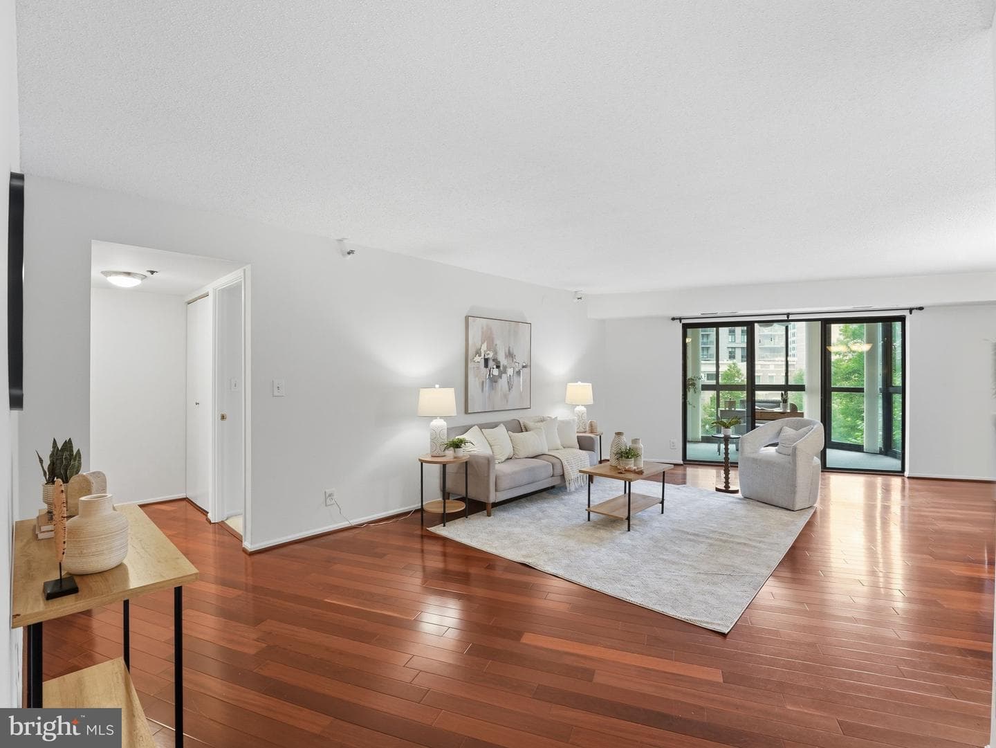 1600 N Oak Street #732, Arlington