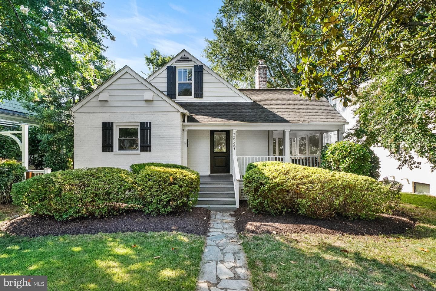 3626 6th Street S, Arlington