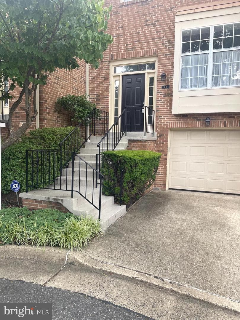 306 Cloudes Mill Way photo 1
