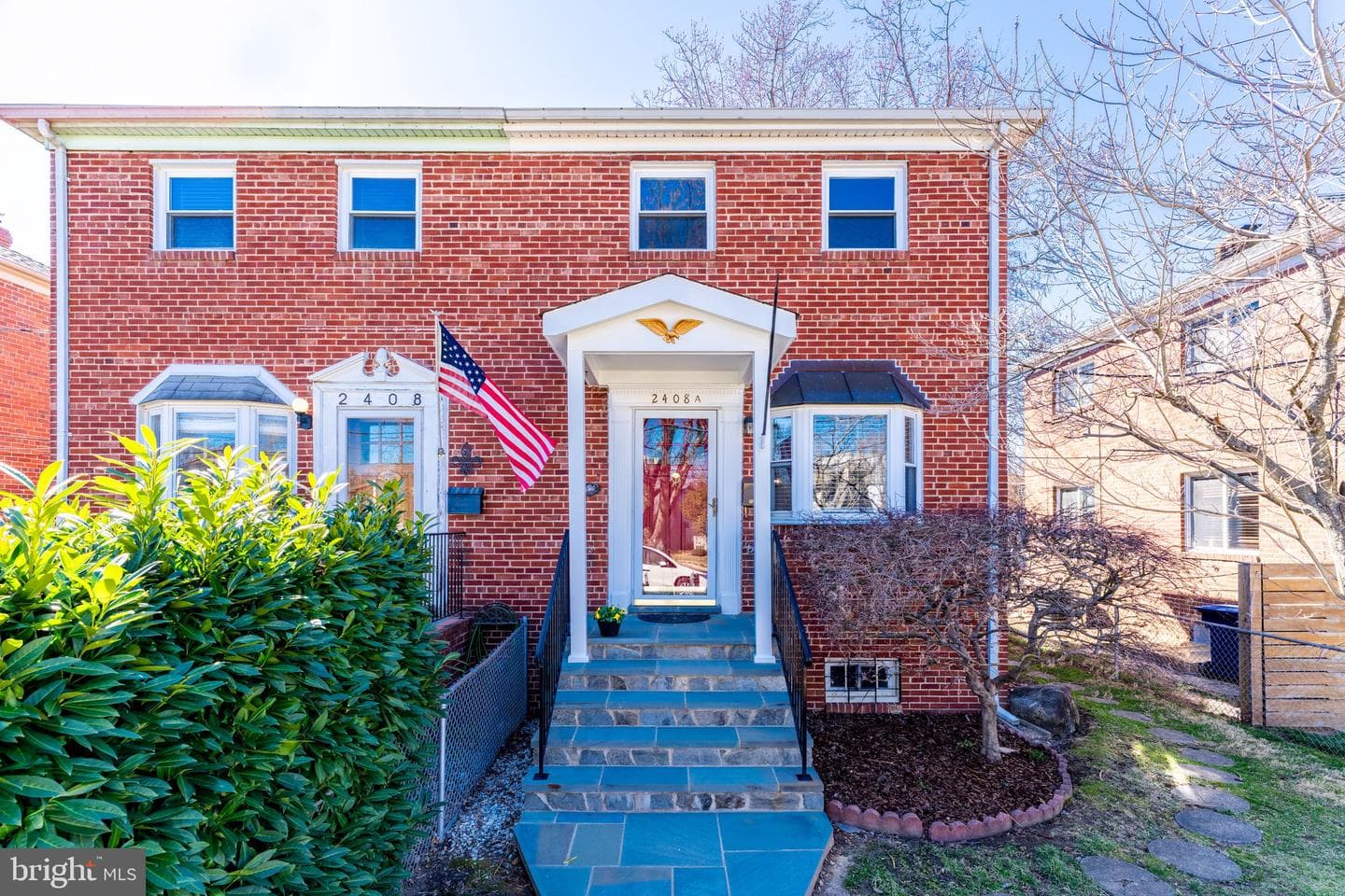 2408a Burke Avenue photo 1