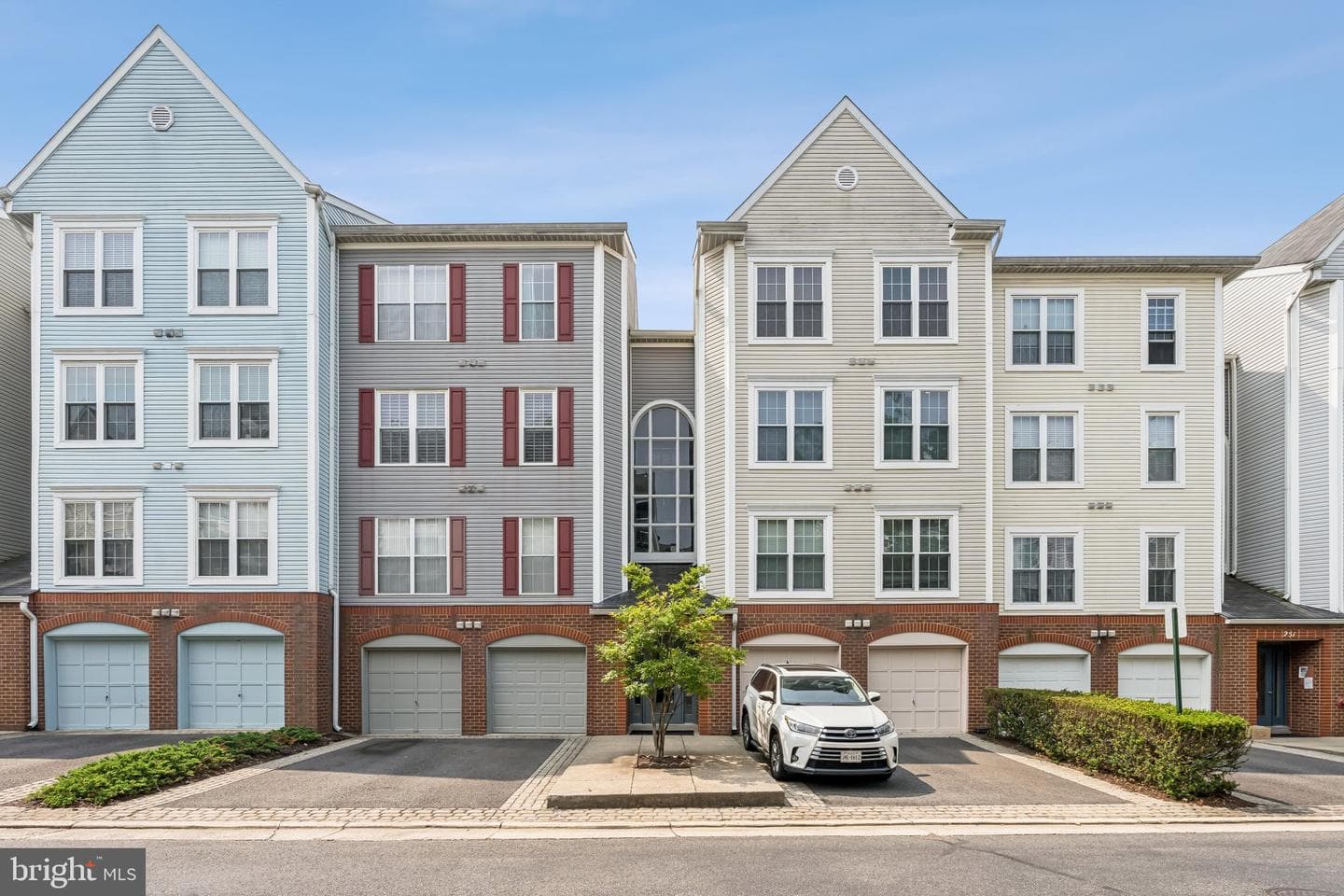 249 S Pickett Street #302 photo 1