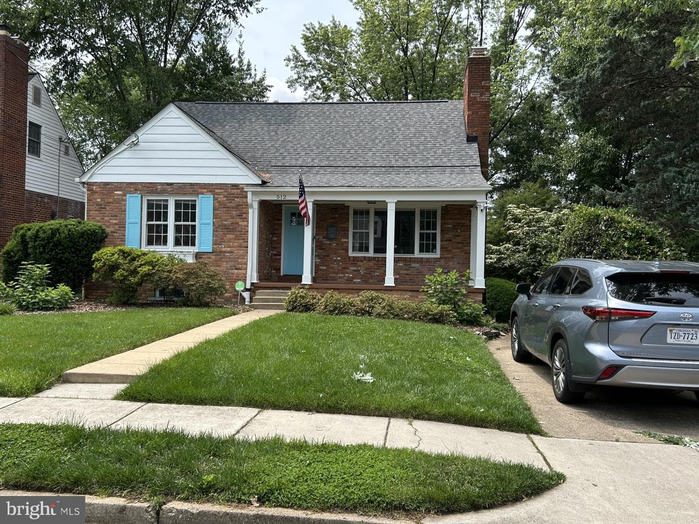 512 Braxton Place photo 1