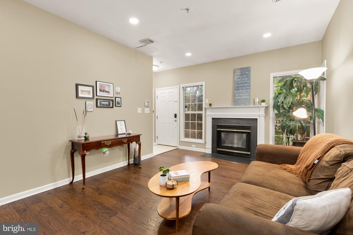 2356 Garnett Drive #1 photo 1