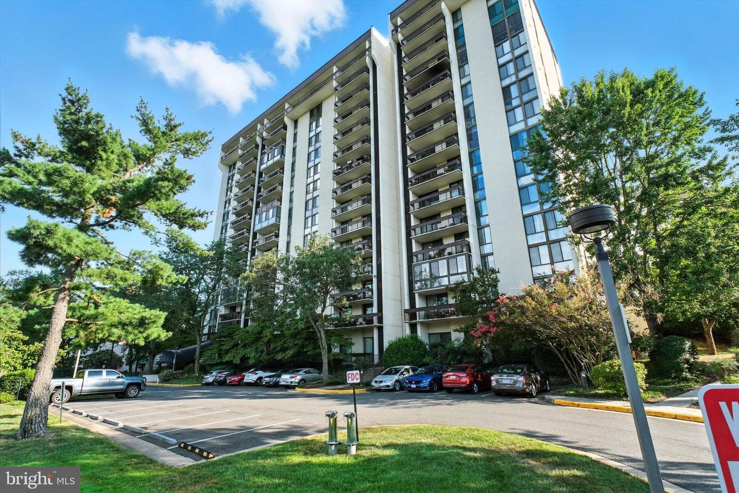 5300 Holmes Run Parkway #1210 photo 1