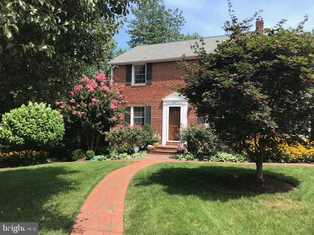 607 Janneys Lane