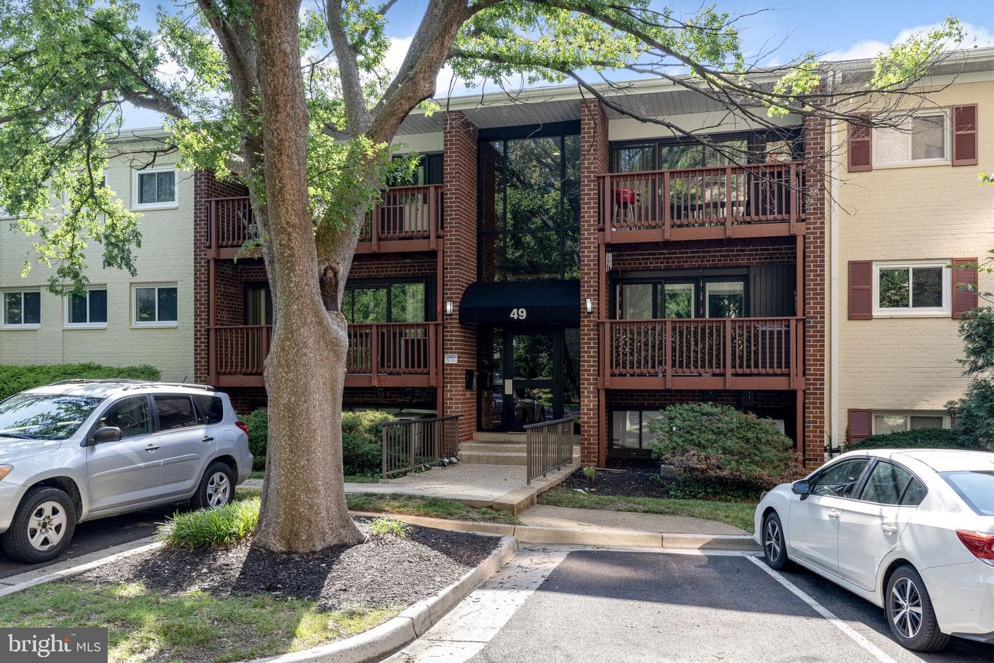 49 Skyhill Road #201 photo 1