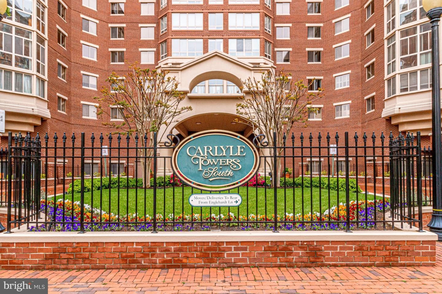 2121 Jamieson Avenue #1611 photo 1
