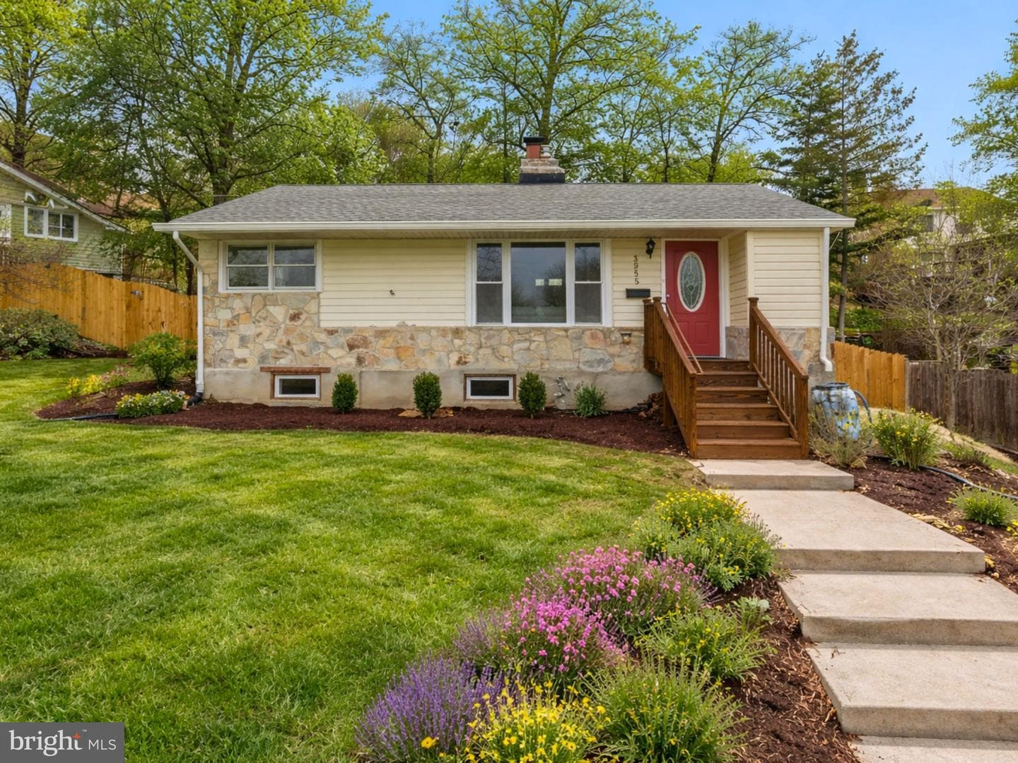 3955 Taney Avenue photo 1