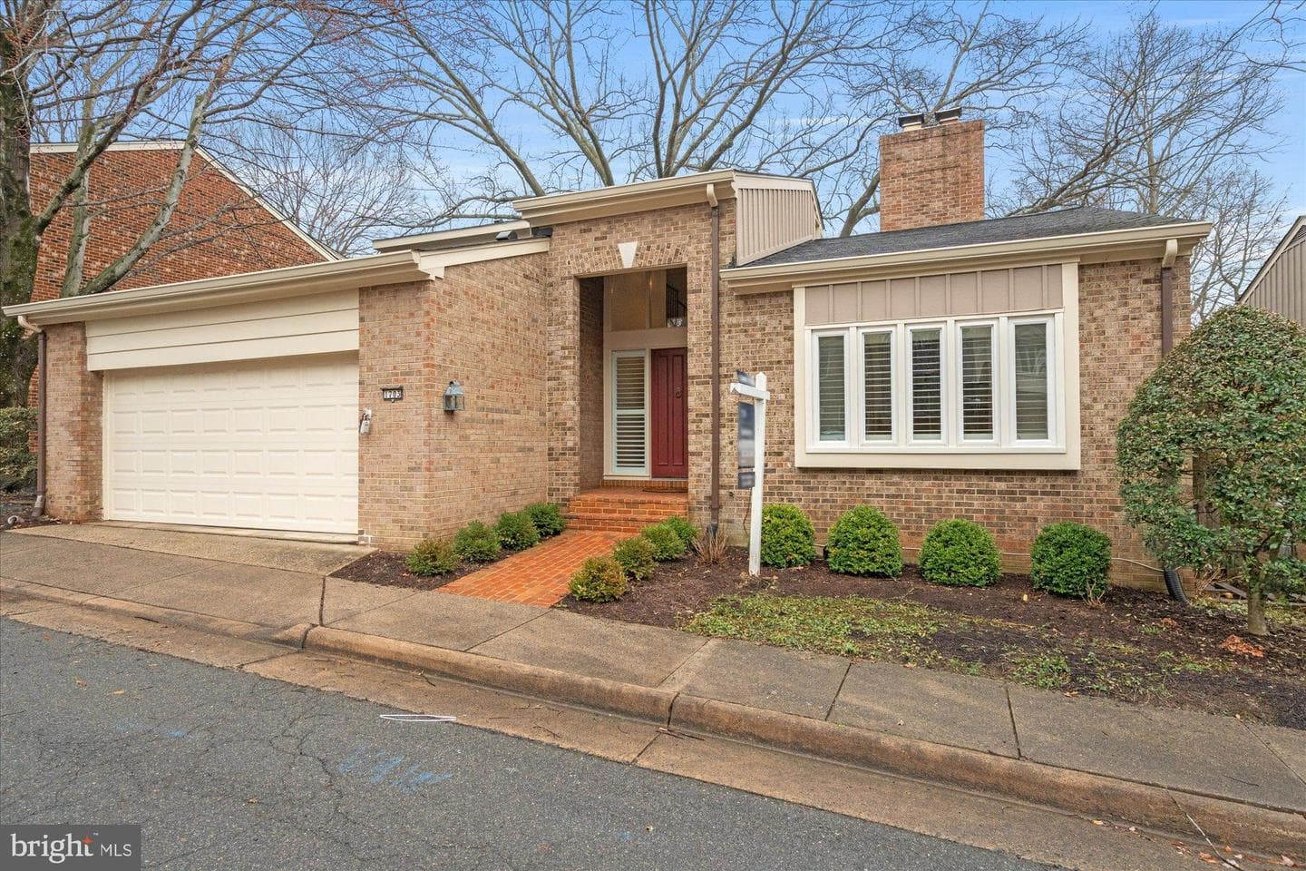 1703 Maple Hill Place photo 1