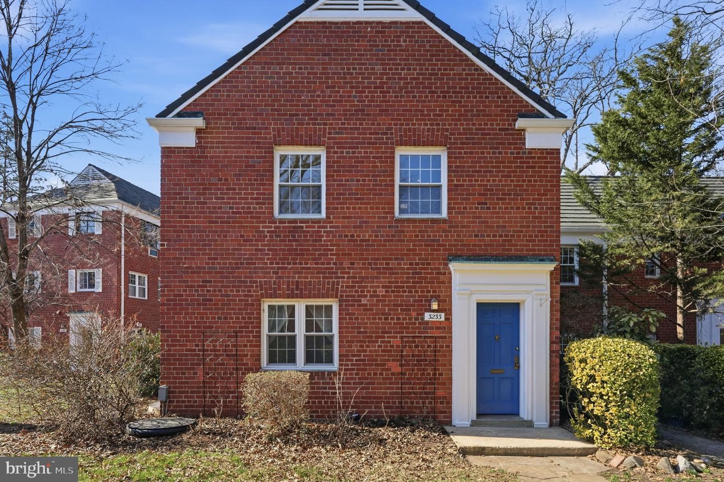 3233 Martha Custis Drive photo 1
