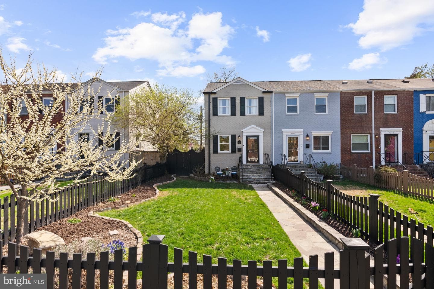 1214 Franklin Street photo 1