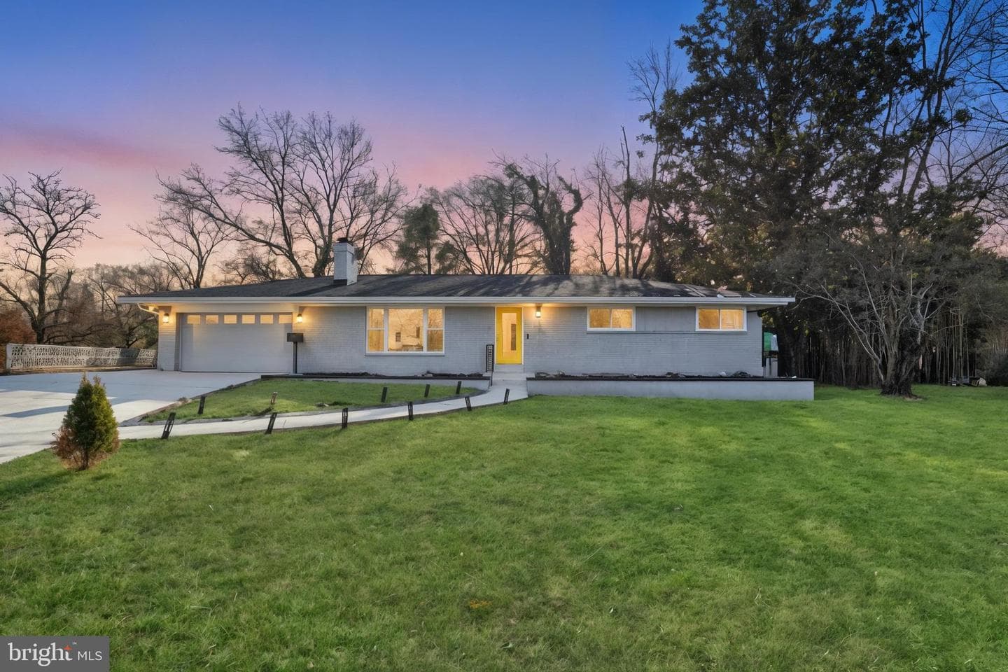 1001 Woods Place