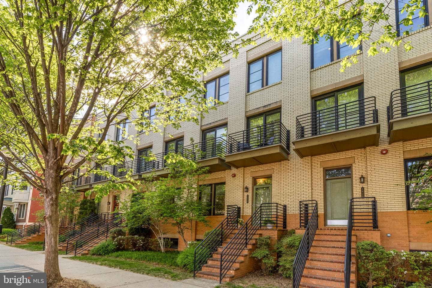 1426 Van Valkenburgh Lane