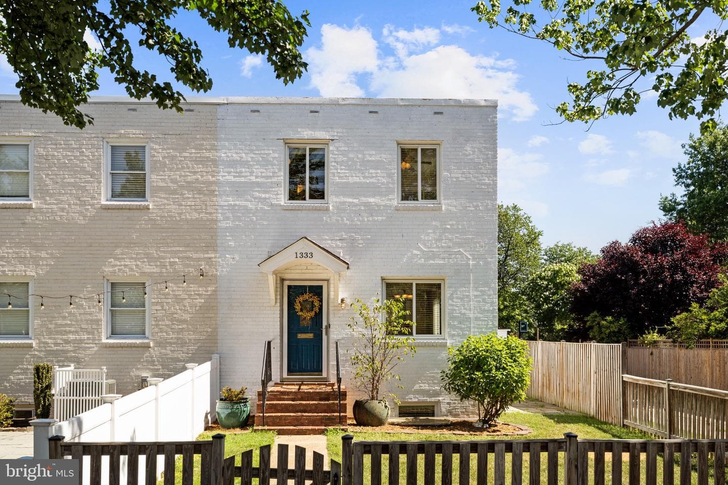 1333 Oronoco Street
