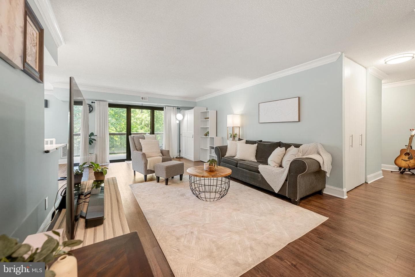 203 Yoakum Parkway #609 photo 1