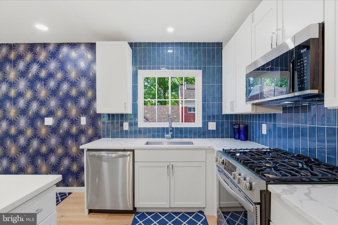 3454 Martha Custis Drive, Alexandria