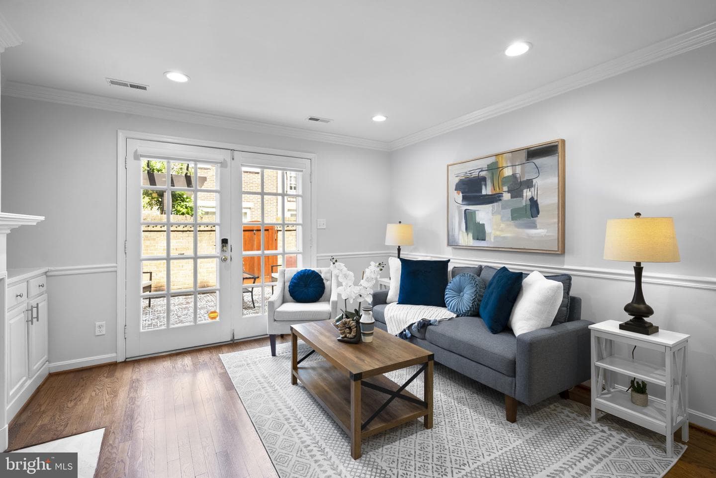 668 S Columbus Street, Alexandria